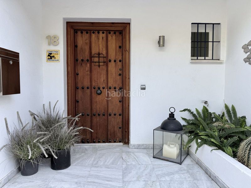 Foto 2e6d70dc-19f0-4c12-ba9f-c3a88301054d. Casa adossada a Guadalmina Baja Marbella