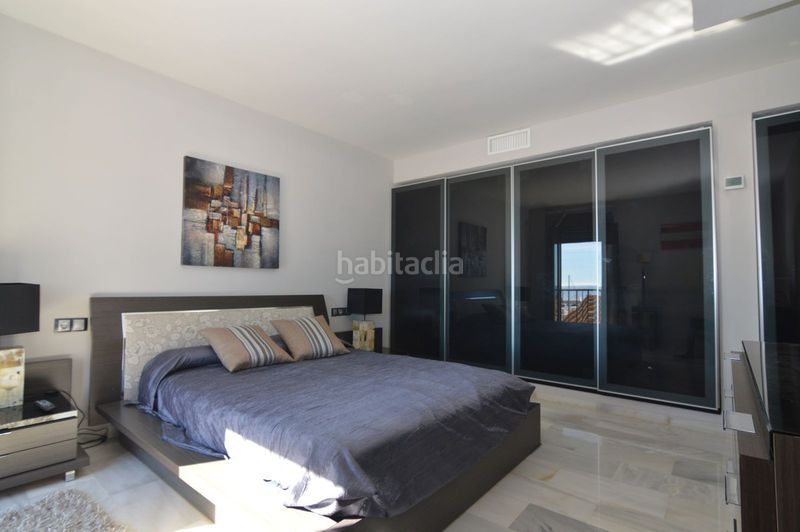 Foto a4c4128e-21e8-4c15-aa96-14a87225617f. Pis a Puerto Banús Marbella