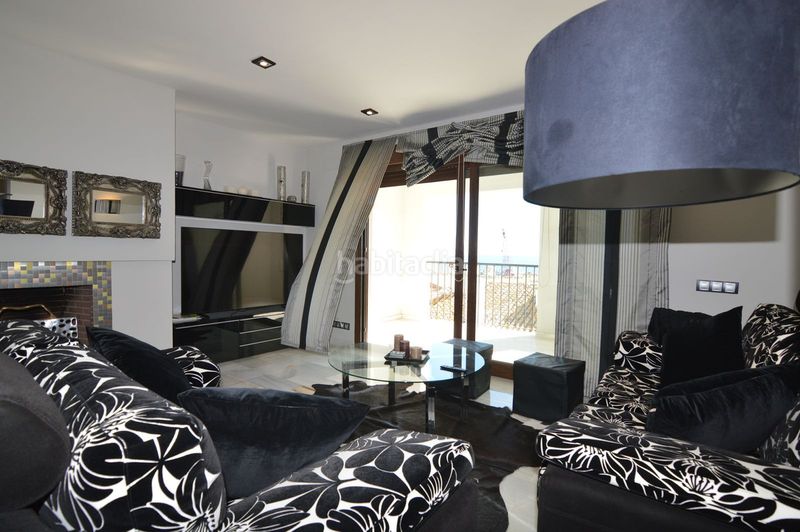 Foto 39689a62-94cc-415a-bce9-b1f59e3aed75. Piso en Puerto Banús Marbella