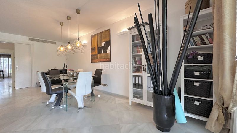 Foto 4d49cb43-86fa-4599-87eb-e35682e36739. Pis a La Carolina - Guadalpín Marbella