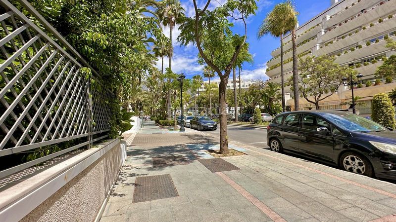 Foto 77061b20-7250-40ab-a4a4-61296cb74425. Pis a La Carolina - Guadalpín Marbella