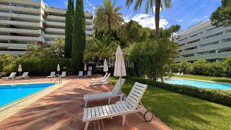 Foto e7c2999a-3729-4668-a5a2-1662a3185d78. Pis a La Carolina - Guadalpín Marbella