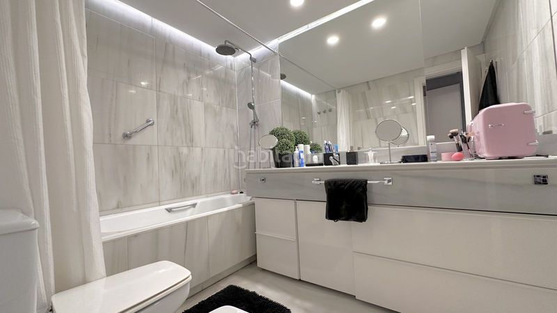 Foto eb44124a-6997-4a50-8067-2d13f4b51e03. Pis a La Carolina - Guadalpín Marbella