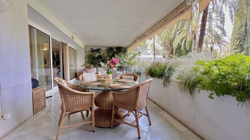 Foto fed559fe-34fc-4568-9233-6b73d77ddcde. Pis a La Carolina - Guadalpín Marbella