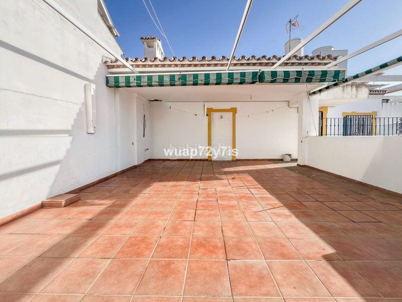 Foto 2dfe9f53-f8b8-4ab6-a3cc-3fb4054112bd. Casa adosada en Centro Estepona
