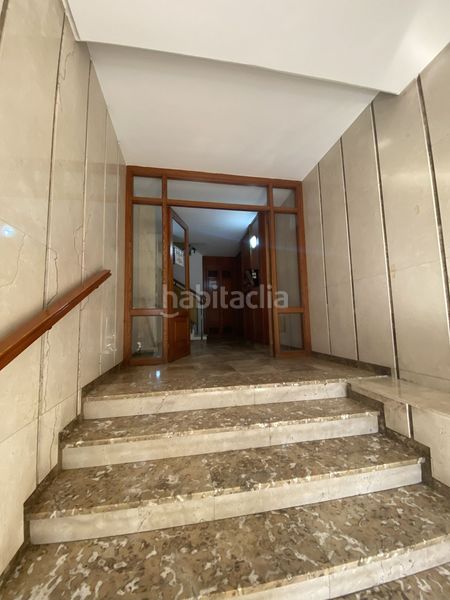Foto 08141132-eba7-4e2e-98c8-d5dd72610ed3. Dachwohnung mit parking in Centro Estepona