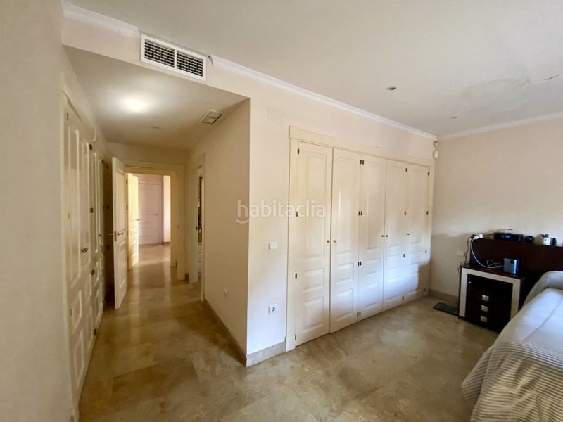 Foto ebdb70bd-63f2-46ab-a2dc-f4adb32b8bbf. Pis a La Carolina - Guadalpín Marbella