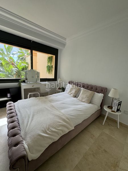 Foto e4e9b4a5-4692-4a4f-a3a0-b09ad10f23f8. Pis a Las Brisas Marbella