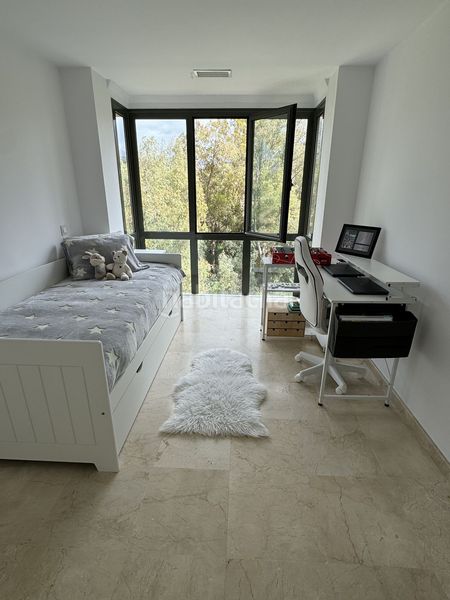 Foto f6691a17-ec45-4804-a5ce-db4a3ed1bdb3. Piso en Las Brisas Marbella
