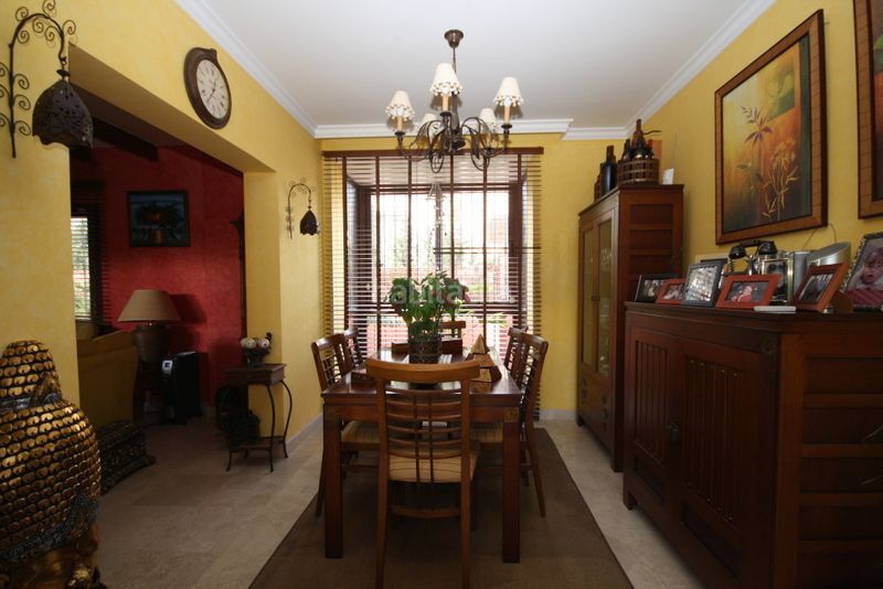 Foto 0909caf9-6001-49f0-b90b-04cf7acc5226. Casa adossada a Las Chapas - Alicate Playa Marbella