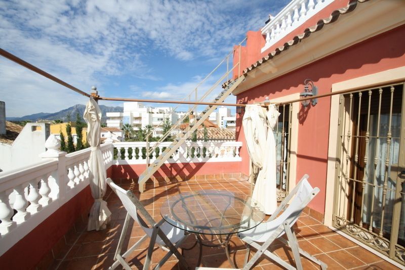 Foto 62f14925-9d3e-4691-9cef-3696cec9d27f. Casa adossada a Las Chapas - Alicate Playa Marbella