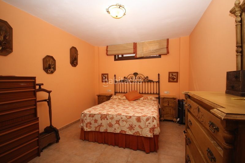 Foto c85fb93e-ecfc-4af8-b001-94a6d918def3. Casa adossada a Las Chapas - Alicate Playa Marbella