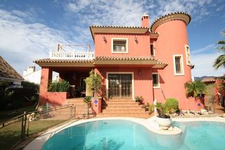 Semi detached house in Las Chapas - Alicate Playa