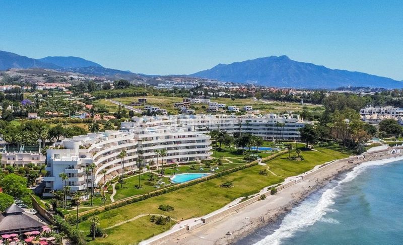 Foto e57256da-67bf-464a-a447-8b4813146124. Piso en Centro Estepona