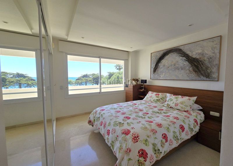 Foto f74b21d7-dc27-4ed0-a5cd-800c061699e5. Piso en Centro Estepona