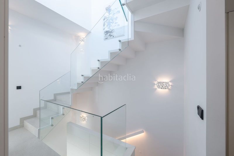 Foto 4c0b25db-6559-453a-bd2d-9e4fa586e1fa. Casa adossada a Centro Estepona