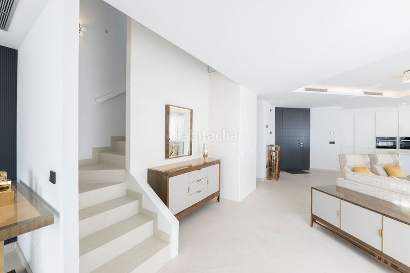 Foto a322667a-27b5-45ba-8cfd-bf33b41c36a8. Casa adossada a Centro Estepona