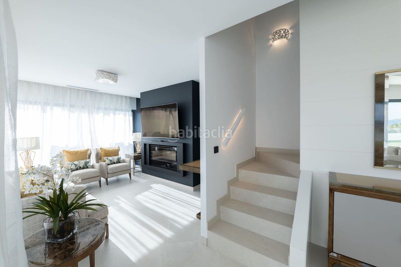 Foto fdf4a303-1eb4-4728-8473-6f2573d20084. Casa adossada a Centro Estepona