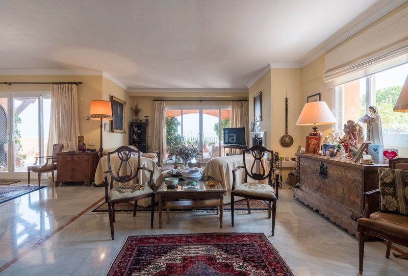 Foto 2fd0b19d-9f2e-40c6-806d-ec8e3f1e0cca. Piso en Las Brisas Marbella