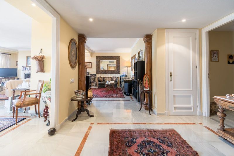 Foto 4cc35906-0f54-483d-8299-18772ec6c7dc. Piso en Las Brisas Marbella