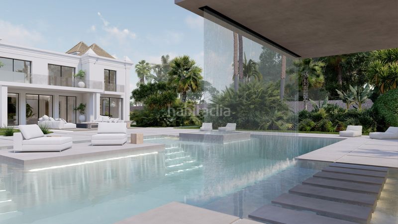 Foto e7ca7d54-1271-48c4-b6ec-cc2445854802. Casa adosada en Centro Estepona