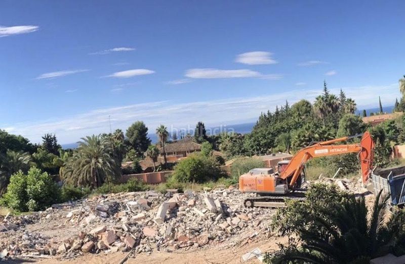 Foto d21017e8-8236-48c2-9ce7-fb03f4447f6a. Terreny residencial a Sierra Blanca Marbella