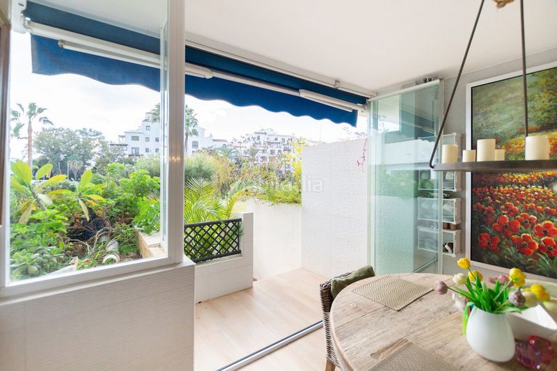 Foto 3b822b46-4cea-41e0-9fae-957d8dbf6a87. Pis a Puerto Banús Marbella