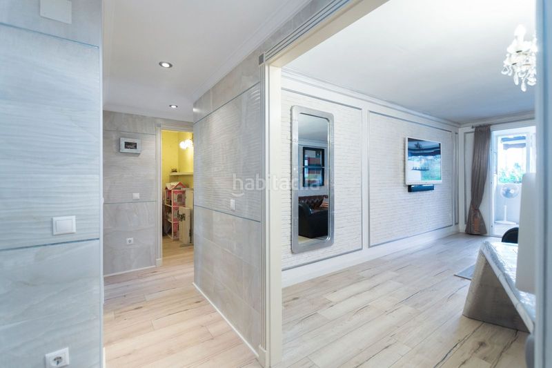 Foto 5c13cf6e-45fd-421c-9ea4-c81076953ad3. Pis a Puerto Banús Marbella