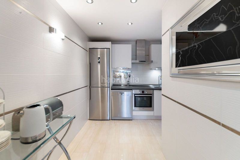 Foto 7933492d-96e4-406c-b2c6-c3c25ffcc771. Pis a Puerto Banús Marbella