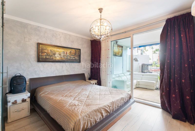 Foto 88da511b-f2f3-464e-bfb7-88890894a978. Pis a Puerto Banús Marbella