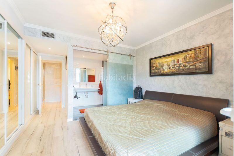 Foto d579755e-0733-4eb1-bd3f-dfa3c7719dfb. Pis a Puerto Banús Marbella