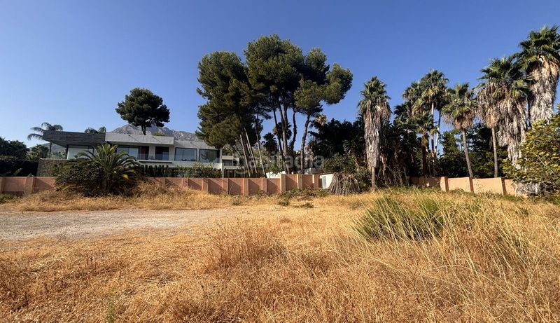 Foto 5ad120b1-acf5-41c2-af29-f3ab1fa2a4ac. Terreny residencial a La Carolina - Guadalpín Marbella