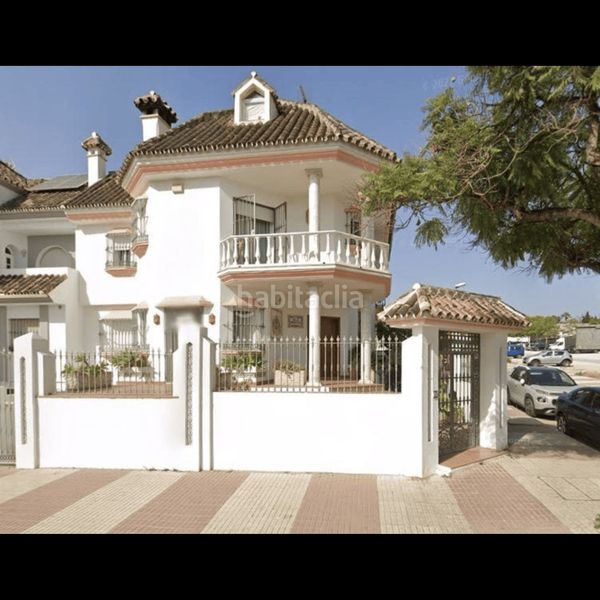 Foto e7886be0-b397-414b-b0d7-ad9999b42e75. Casa adossada amb aparcament a San Pedro de Alcántara Pueblo Marbella