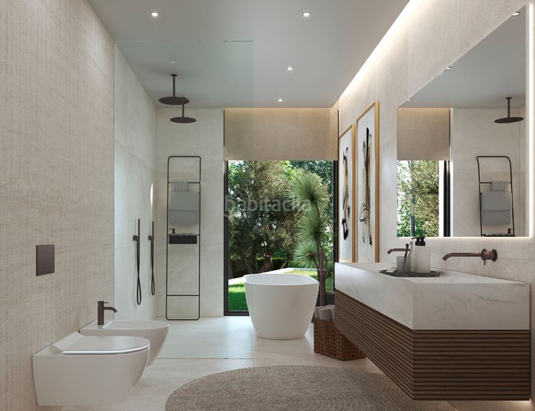 Foto 3dae4602-b5ca-40e3-8e8c-f6e39b1c216f. Casa adossada amb aparcament a Los Naranjos Marbella