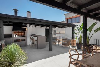 Semi detached house in Casco Antiguo