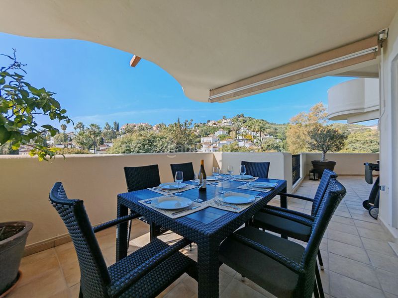 Foto 5b50b63a-a8a2-45a7-8962-4330d07a597d. Piso en Las Brisas Marbella