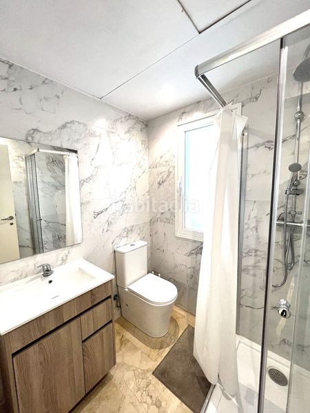 Foto 2c321281-fd2f-4c30-b457-76ee5b341e3a. Pis a Puerto Banús Marbella