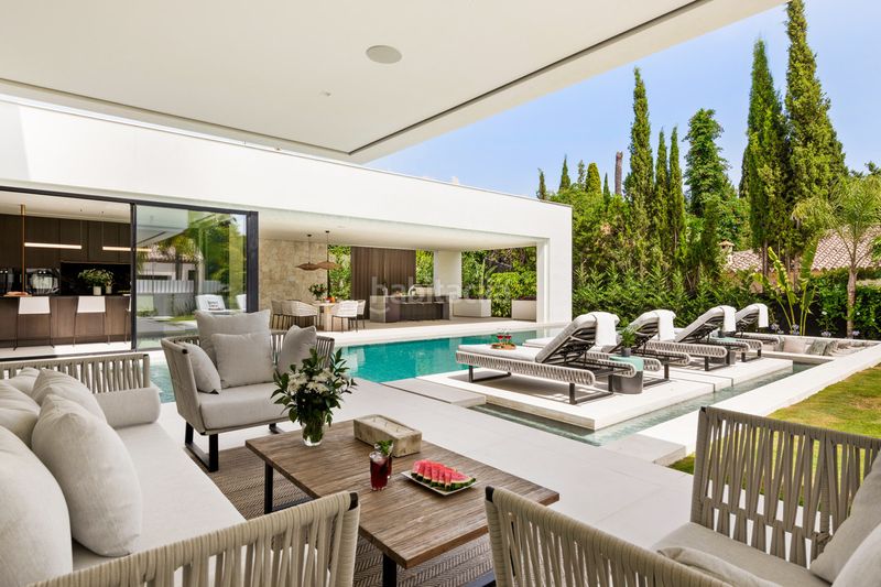 Foto a7fc6c81-ae03-4d19-8e19-b94b78fddb0f. Casa adosada en Las Brisas Marbella