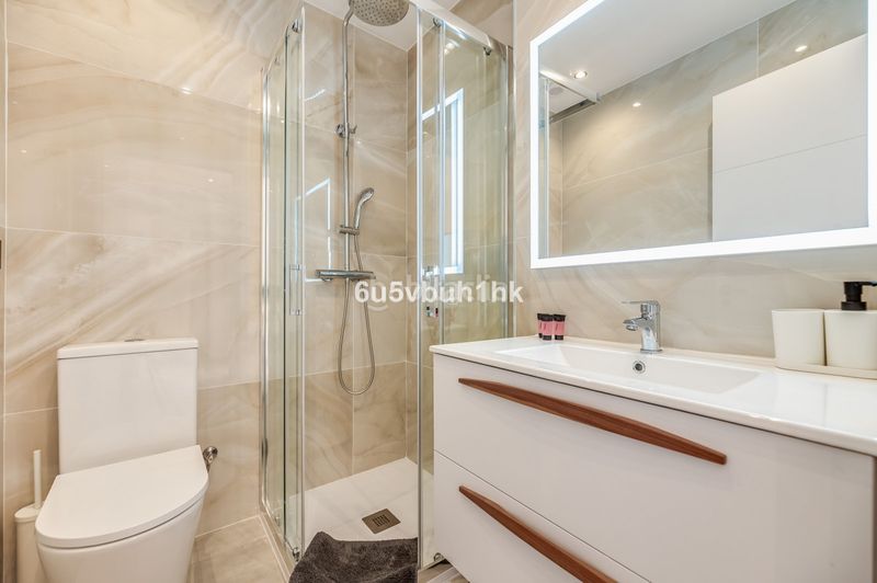 Foto e422a642-30f3-4da7-8929-35ecaf27137e. Pis a Centro Estepona