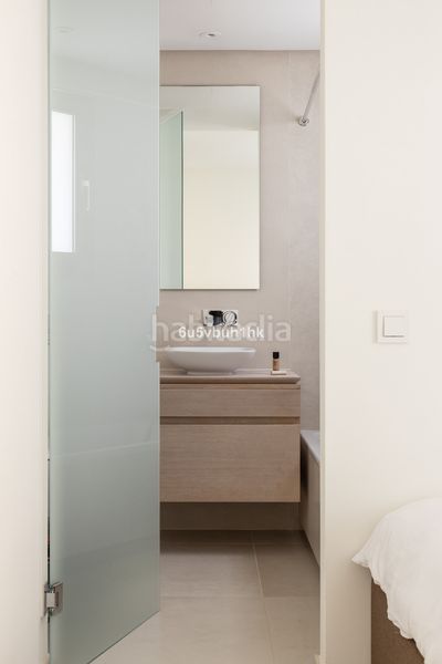 Foto 15cede22-e42a-4cd0-b3f5-0dba123d2953. Piso en Casco Antiguo Marbella