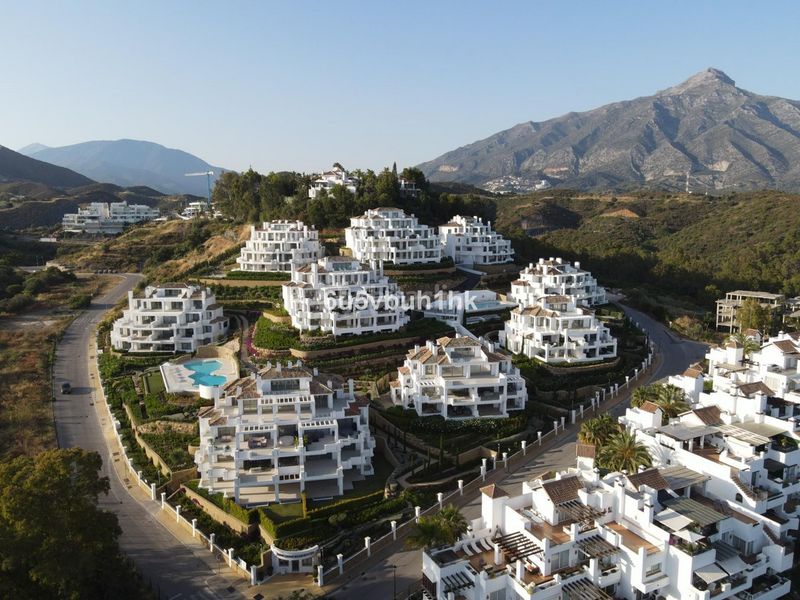 Foto 234d09d5-28db-4b7e-93c2-d66785361189. Piso en Casco Antiguo Marbella