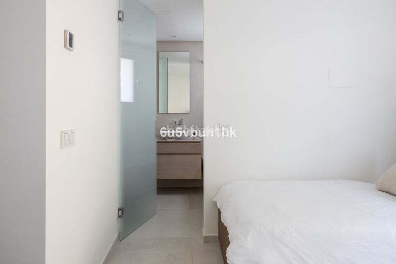 Foto 4b3d6470-885a-4479-8bca-7f9e52f37ac9. Piso en Casco Antiguo Marbella