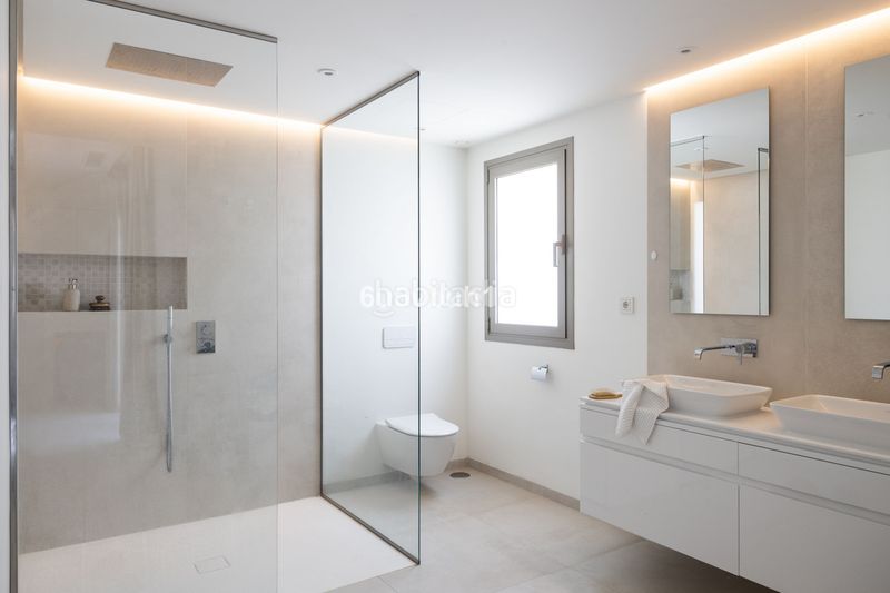 Foto cb6a835f-2afb-4b3b-bf38-458de85a001c. Piso en Casco Antiguo Marbella