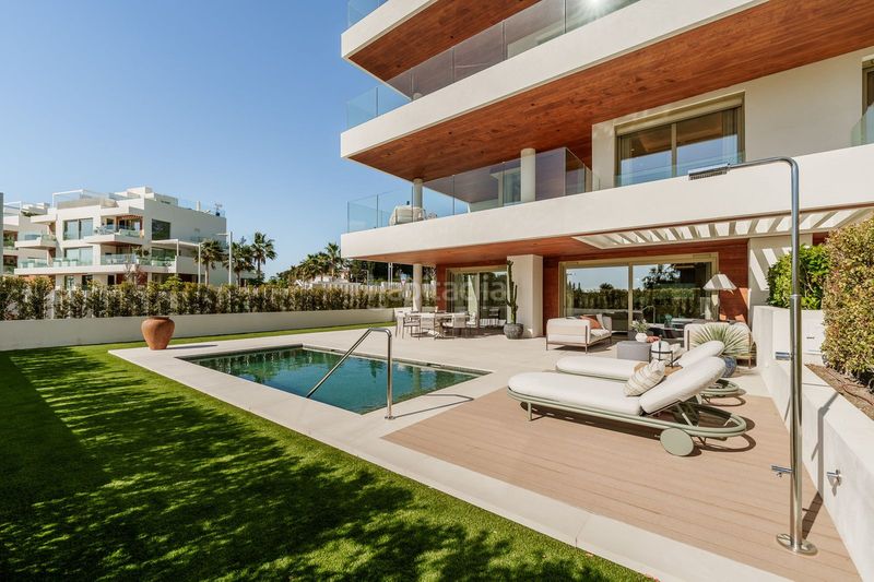 Foto 78af993e-cb40-4011-ab88-cf52a89389b8. Pis a La Carolina - Guadalpín Marbella