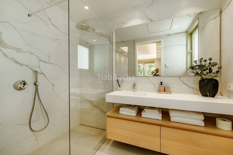 Foto a370f3e7-13db-43f8-b40f-88ff537d9843. Pis a La Carolina - Guadalpín Marbella