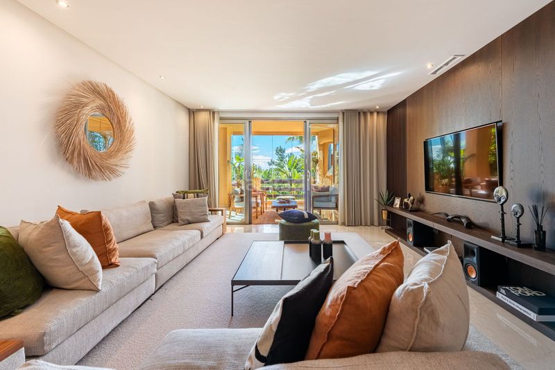 Foto 26ed3d50-f7a9-4628-a9df-04859cc832aa. Piso en Sierra Blanca Marbella