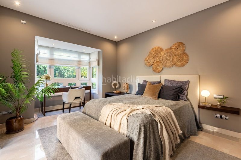 Foto 3fd299b6-233a-42e8-b281-1304b52bc4c8. Piso en Sierra Blanca Marbella