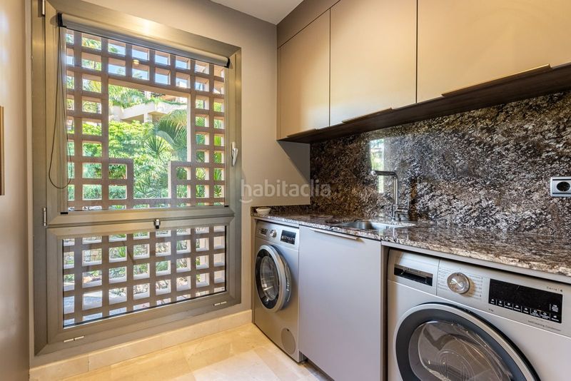 Foto 80485bdb-70cd-483f-b43f-8894d33736d0. Piso en Sierra Blanca Marbella