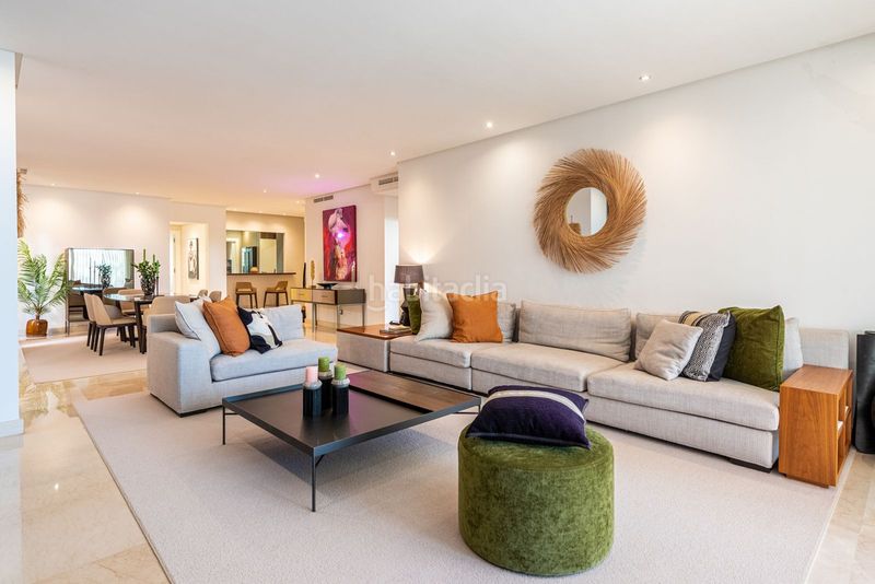 Foto 8968b3eb-c149-4b67-8153-c236a405a61c. Piso en Sierra Blanca Marbella