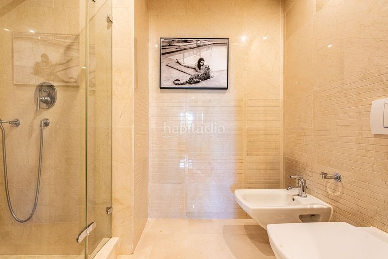 Foto f5c768f6-1b97-4881-88a9-345be8af3960. Piso en Sierra Blanca Marbella